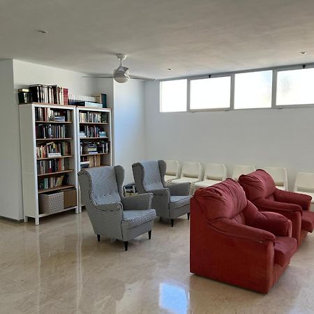 Magnifico Apartamento En La Carihuela, Torremolino Torremolinos Exterior photo
